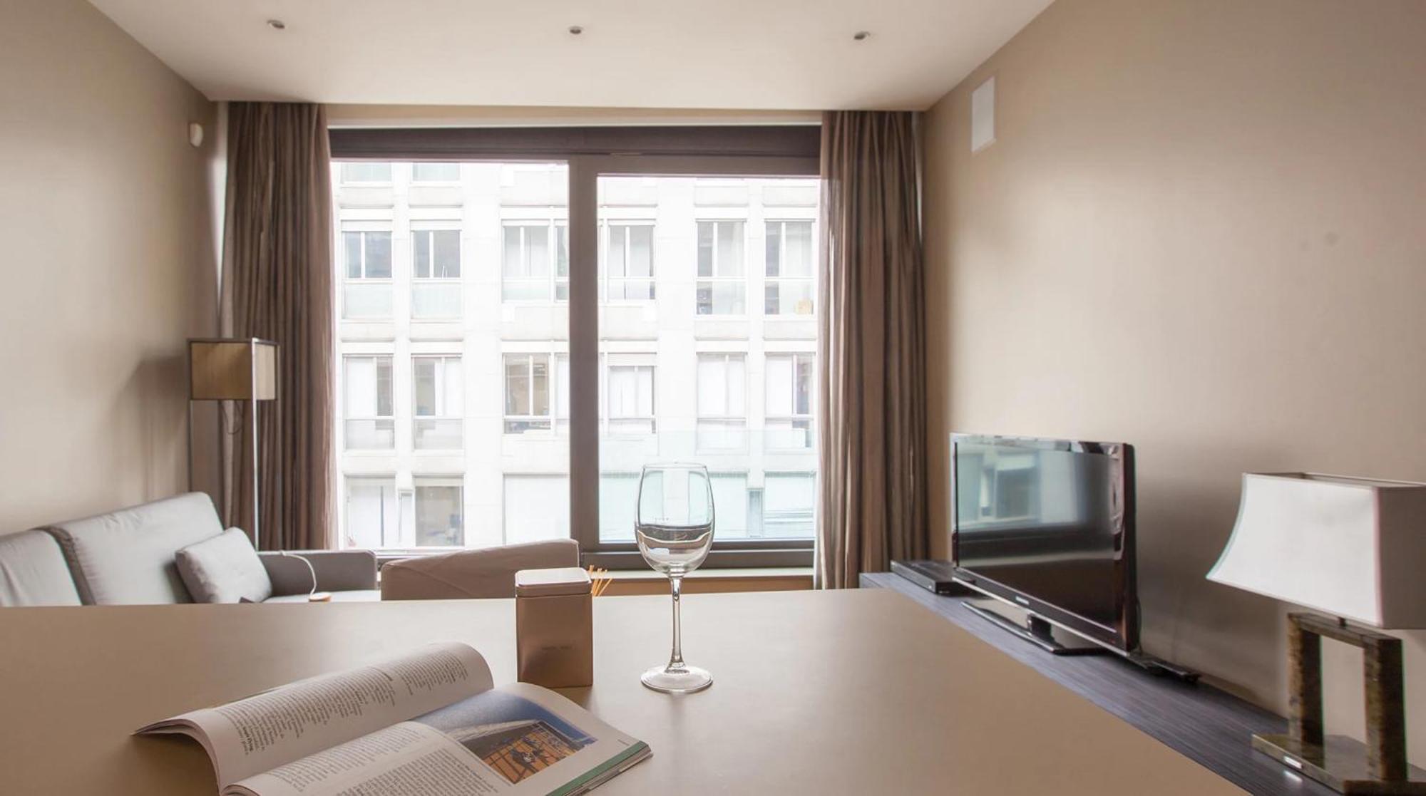 Nj Hotels & Apartments San Pietro All'Orto 6 Милан Экстерьер фото